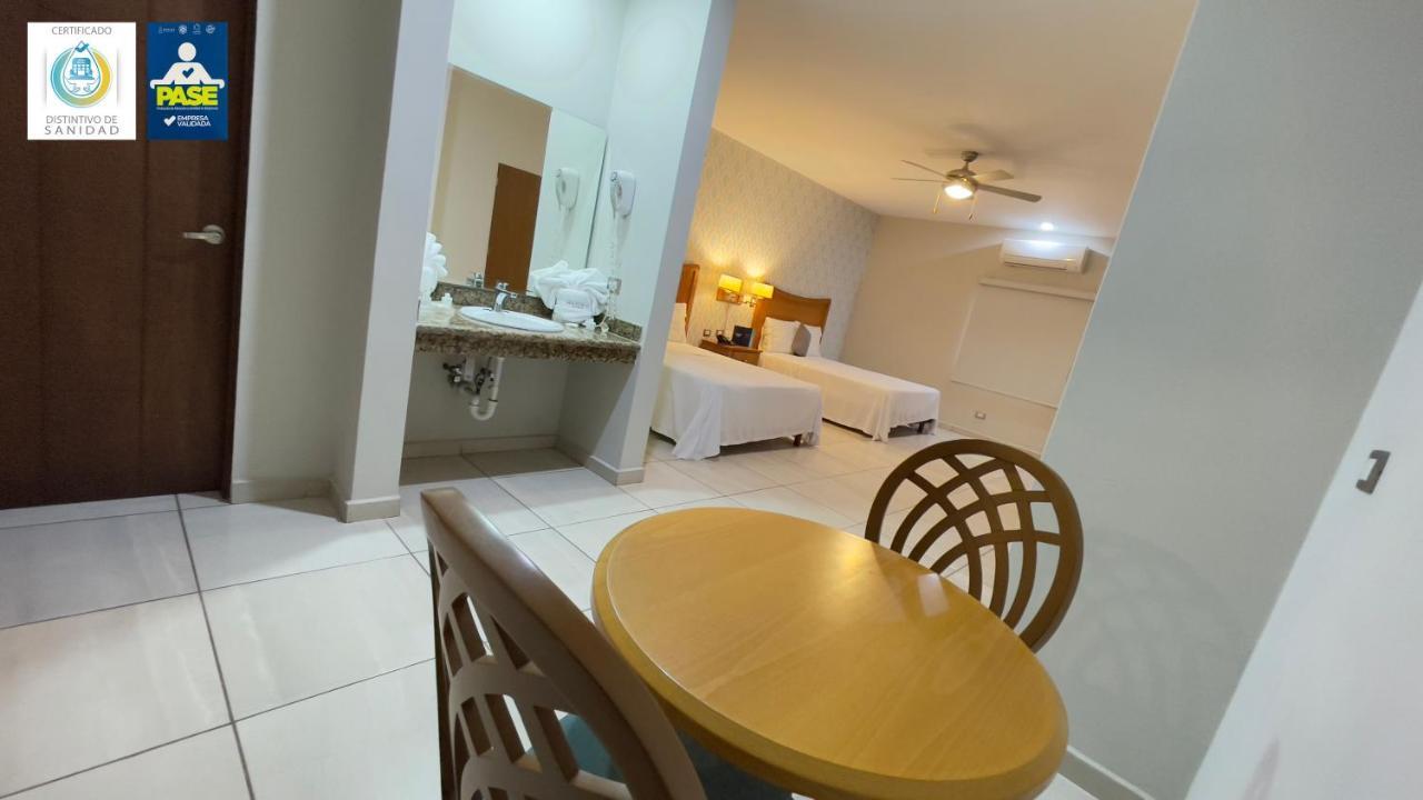 Hotel Maioris Navolato San Pedro  Экстерьер фото