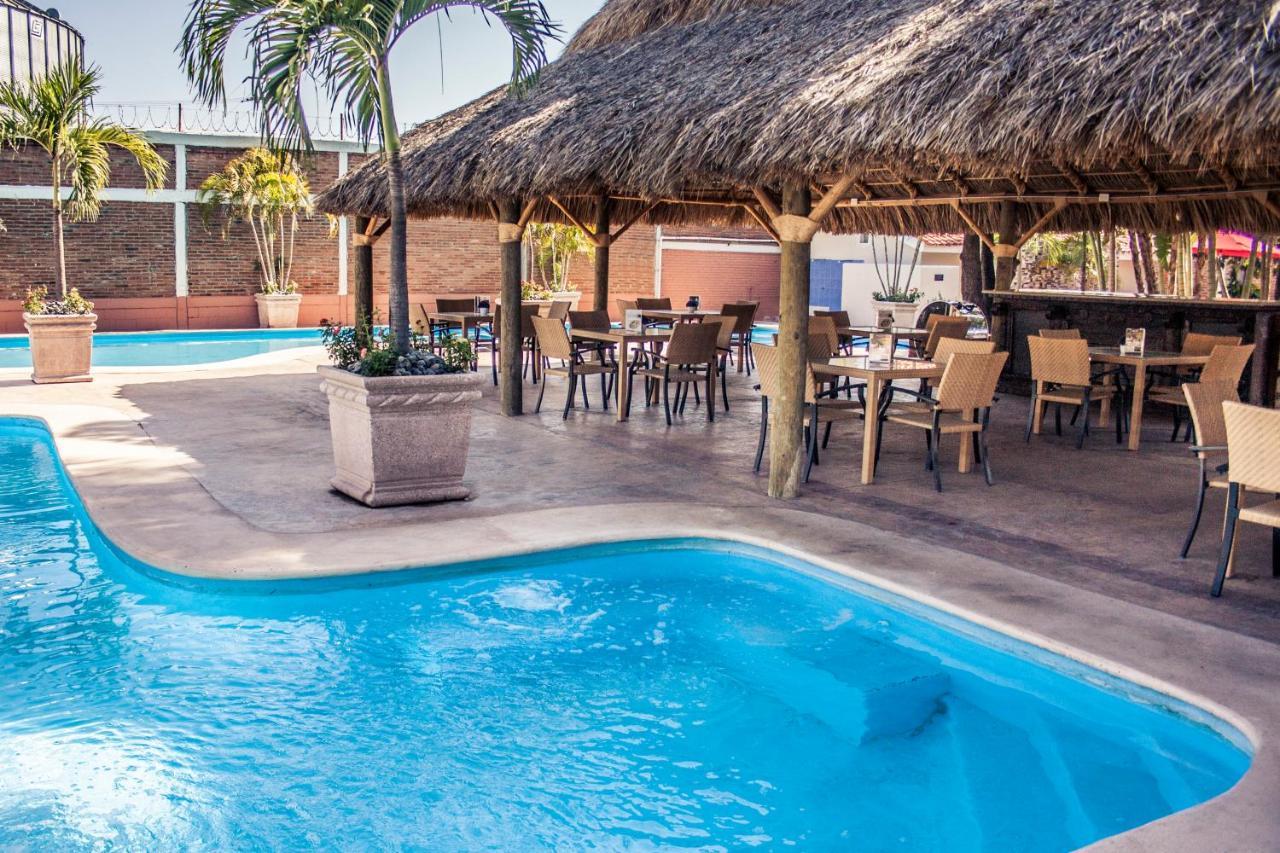 Hotel Maioris Navolato San Pedro  Экстерьер фото