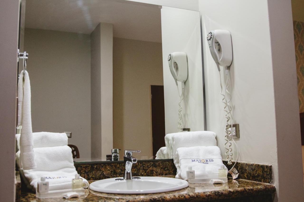 Hotel Maioris Navolato San Pedro  Экстерьер фото